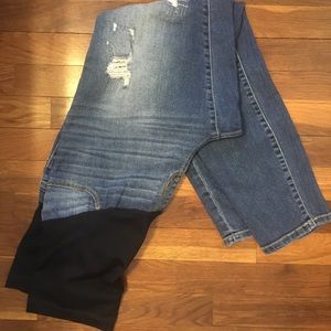 Maternity skinny ankle jean